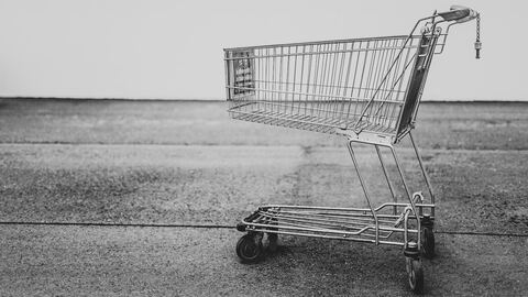 Data Protection Aspects of Online Shopping